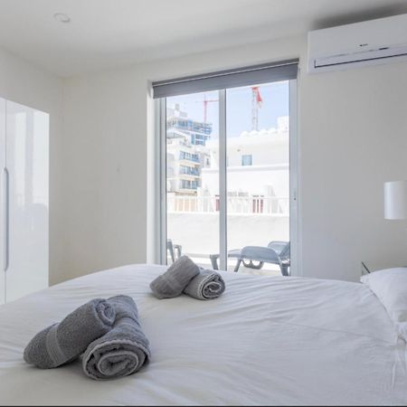 Saint Julian - Lovely Apartment With Terrace - Cityapartmentstay Saint Julian's Bagian luar foto