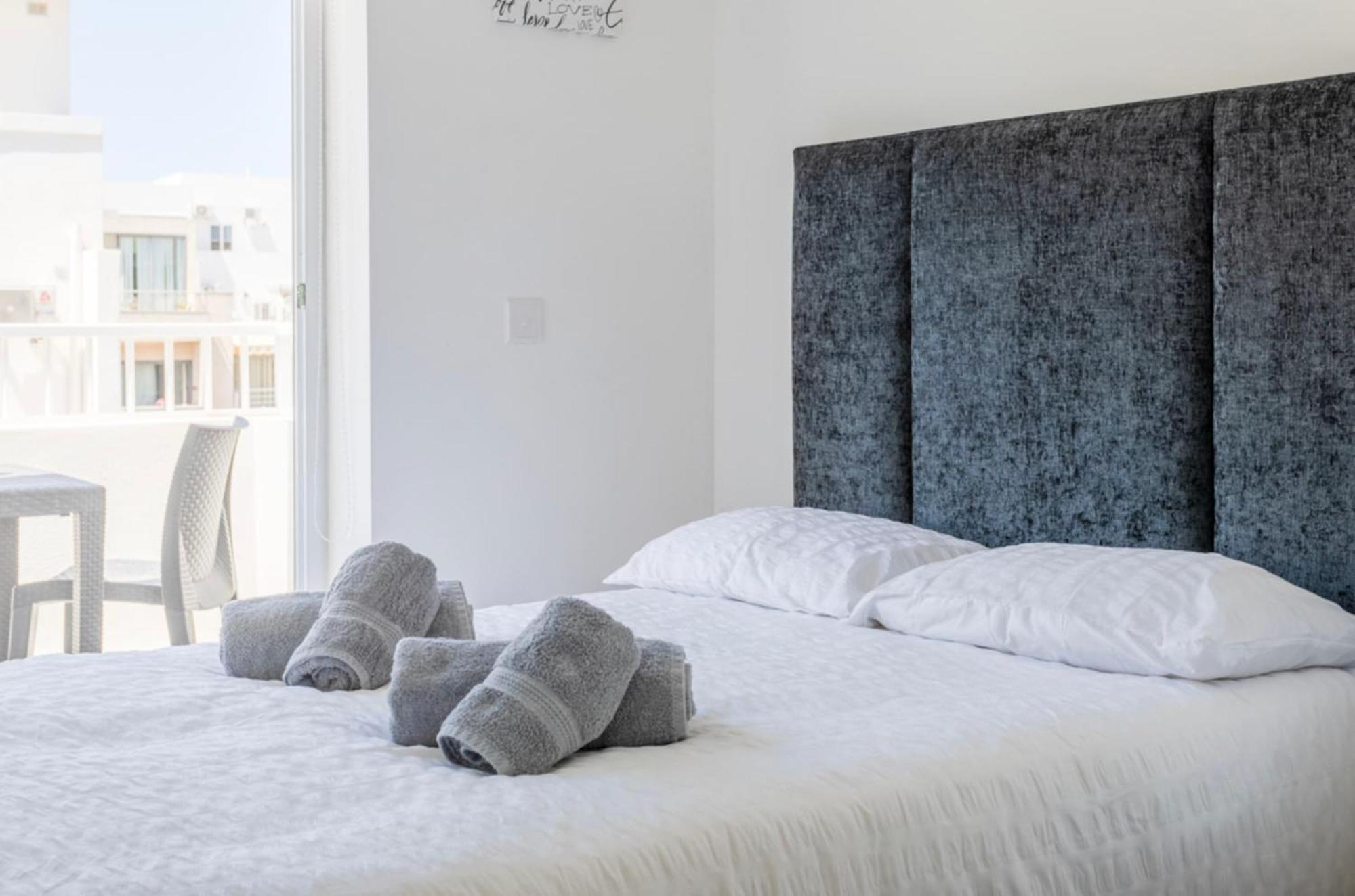 Saint Julian - Lovely Apartment With Terrace - Cityapartmentstay Saint Julian's Bagian luar foto